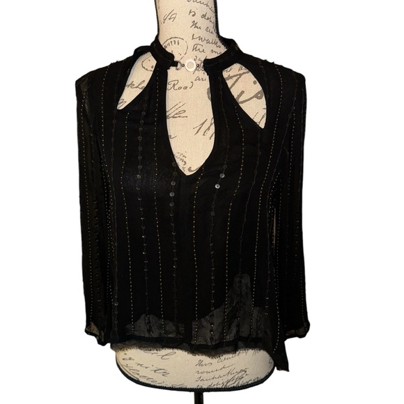 Free People Top - Picture 1 of 7